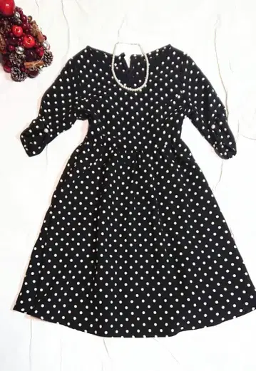 le reve vaniller 도트 7부 소매 무릎 기장 원피스