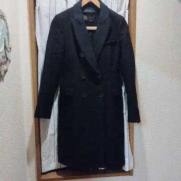 시착만 한 상품 ZARA MANTECO 더블 브레스트 체스터 코트 M
