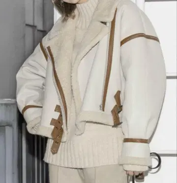 MURUA 벨트 페이크 무스탕 블루종