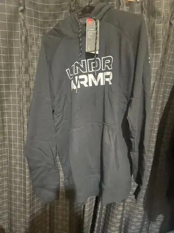 택 포함 새상품 Under Armour 후드티 M 블랙