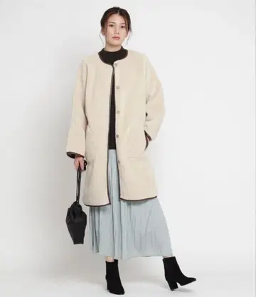 데셍 보아&페이크 무스탕 리버서블 코트 M 사이즈