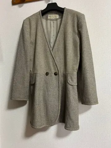 크리스찬 오자르 노카라 자켓