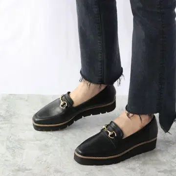 핀 스퀘어토 통굽 비트 로퍼