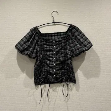 Heather 체크 오프숄더 상의