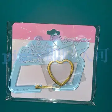 시나몬 하트링 달린 아크릴 카라비너 퓨로랜드 산리오