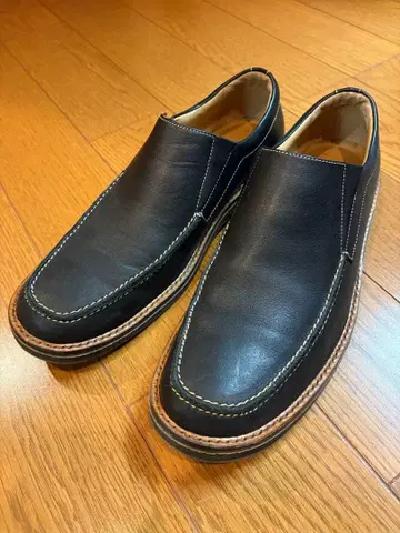 BHMA LIPAROS 슬립온