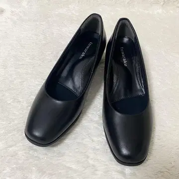 컨디션 최상 fuwaraku 후와라쿠 펌프스 라운드토 가죽 와이드 블랙