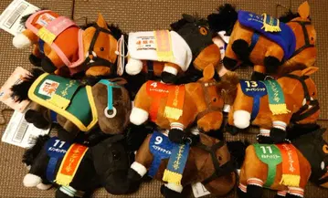 낱개 판매 가능 서러브레드 컬렉션 마스코트 볼체인 9종류