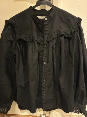 신존 레이스 포함 블랙 긴팔 셔츠