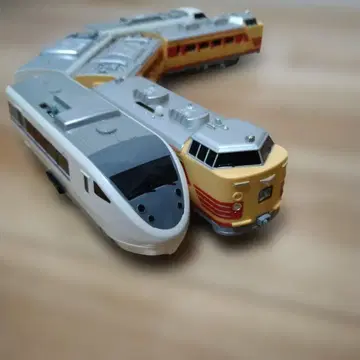 프라레일 썬더버드 뇌조