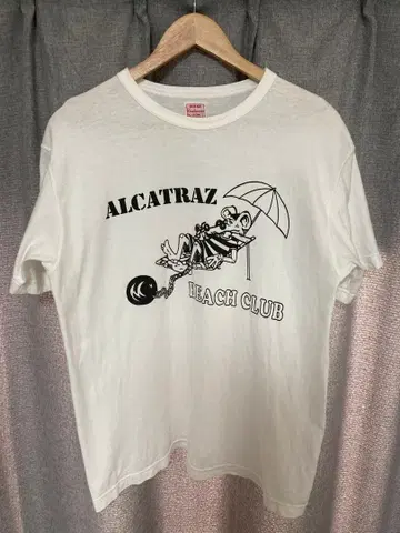 쿠시맨 ALCATRAZ BEACH CLUB 티셔츠 침염 프린트