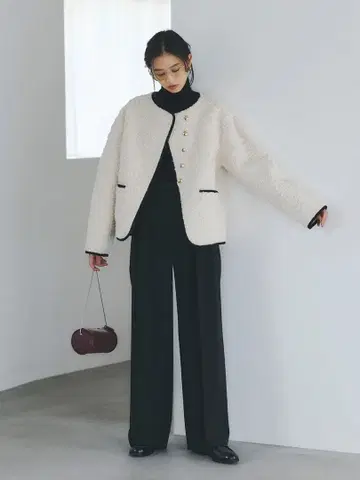 ECOPEL 파이핑 보아 자켓