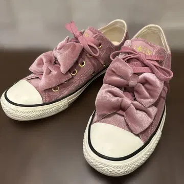 새상품급 ALL STAR 컨버스 코듀로이 리본 스니커즈 핑크