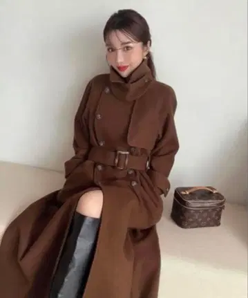 새상품 택 포함 에이미 이스트 월 롱 코트