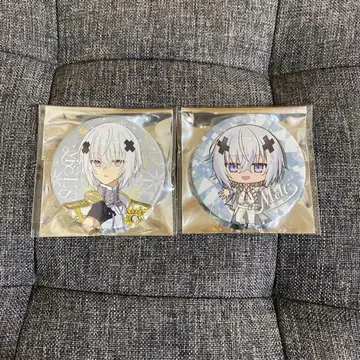 라 1주년 캔뱃지 멜트