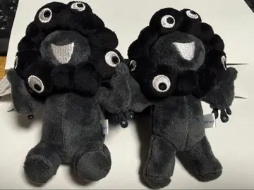 오사카 엑스포 블랙 미야쿠미야쿠 서있는 앉아있는 세트