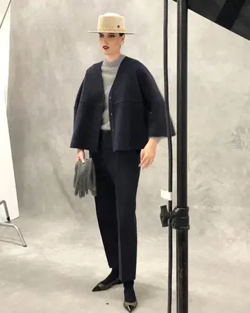 드로어 울 케누키 V넥 자켓 코트 네이비