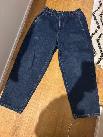 다크 블루 스트레이트 데님 팬츠