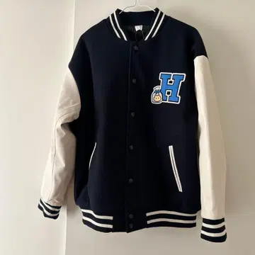 아베일 치이카와 (먼작귀) 바시티 자켓 하치와레