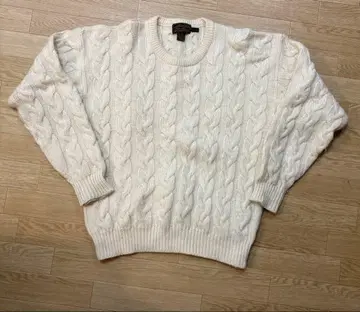 Eddie Bauer 화이트 니트 블랙 택