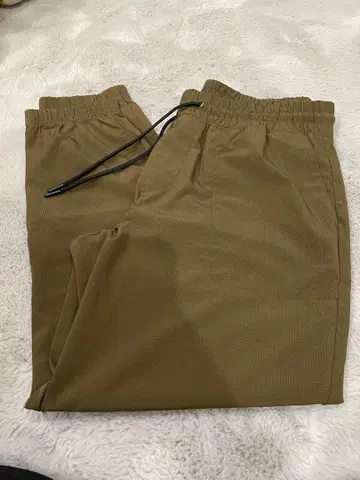 BANANA REPUBLIC 카키 이지 팬츠 L 사이즈