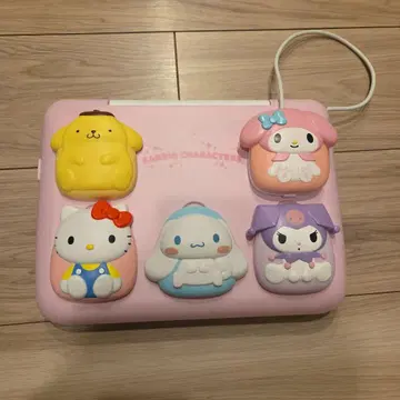 산리오 캐릭터즈 컴퓨터