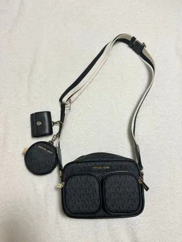 MICHAEL KORS 블랙 숄더백