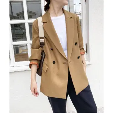 카멜색 더블 브레스트 테일러드 자켓