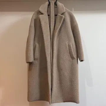 스터닝 루어 스탠 칼라 페이크 무스탕 코트