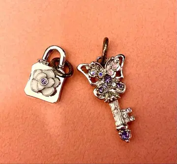 미사용 새상품 ANNA SUI 목걸이 참