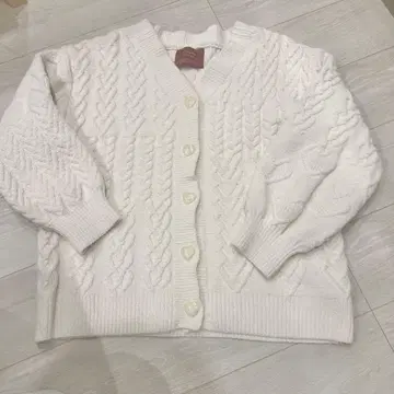 GELATO PIQUE 화이트 케이블 니트 가디건