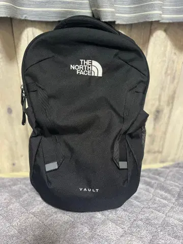 THE NORTH FACE VAULT 블랙 백팩