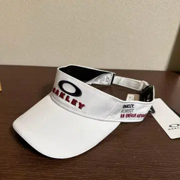 OAKLEY 화이트 바이저 새상품