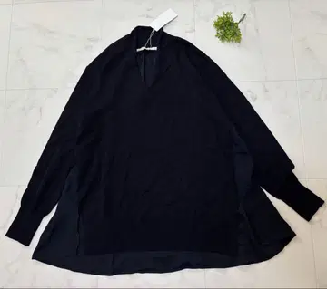 새상품 택 포함 자유구 울스 울 백 새틴 풀오버 모 100%