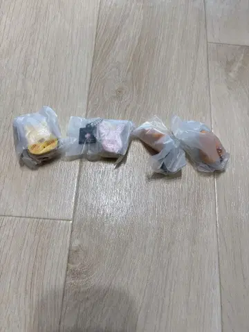 디즈니 Nui빵 미니어처 키체인 4개 세트