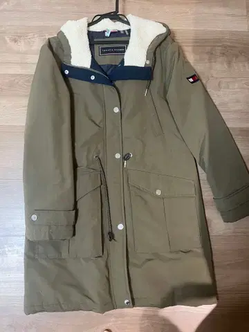 TOMMY HILFIGER 올리브 그린 모즈 코트