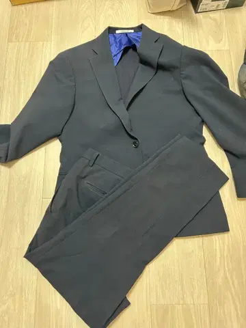 AOKI 도쿄 2020 올림픽 모델 비즈니스 정장 네이비