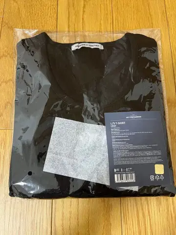 TOMORROW X TOGETHER L/S T-SHIRT (CROP)