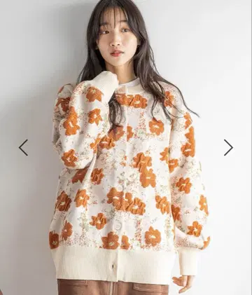 LOWRYS FARM 로리즈팜 롱 가디건 플라워 무늬