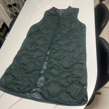 ULTRA LIGHT DOWN 그린 다운 자켓