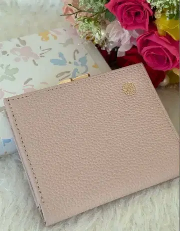 황궁 소가죽 국화 이단 접이식 가마구치 지갑 핑크 베이지