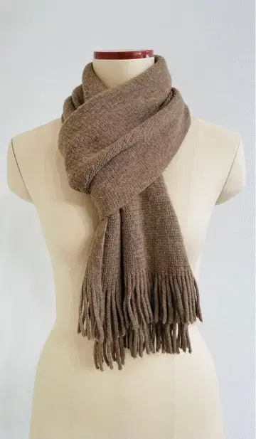 [ 무료배송 ] 브라운 프린지 머플러