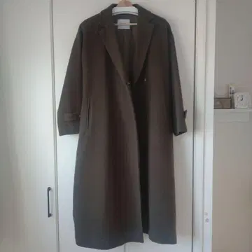 URBAN RESEARCH DOORS 브라운 롱 코트