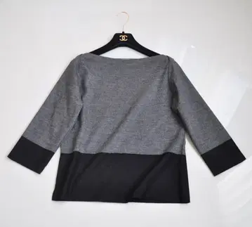 데프레 바이컬러 울 니트 풀오버 차콜 그레이 x 블랙