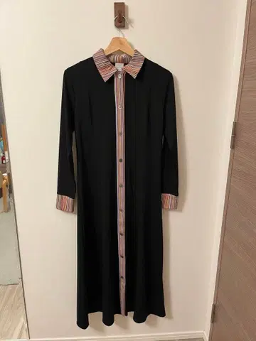 폴 스미스 블랙 버튼업 원피스