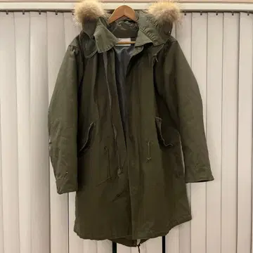 유나이티드 애로우즈 모즈 코트 몽키타임