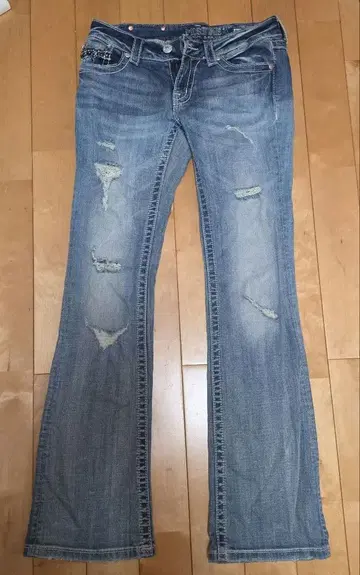 MISS ME 부츠컷 데님