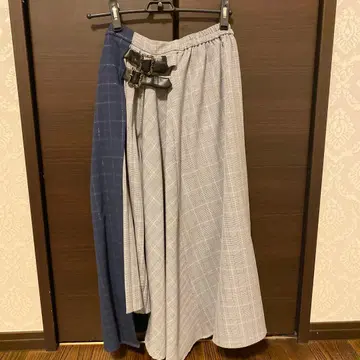 axes femme 플리츠 스커트 네이비 그레이