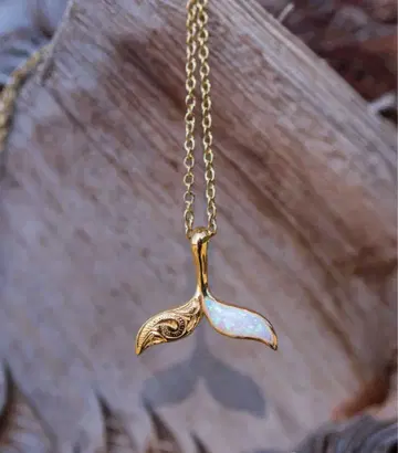 [ 새상품 ] 아이리 비치 Whale tail opal necklace