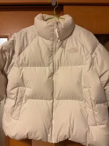 THE NORTH FACE 화이트 다운 자켓